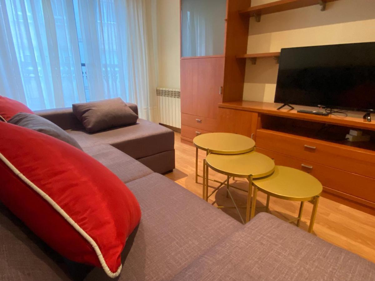 Apartamento Funcional Lalin-Centro ภายนอก รูปภาพ
