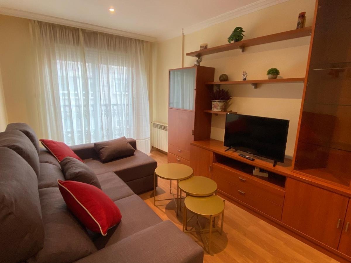 Apartamento Funcional Lalin-Centro ภายนอก รูปภาพ