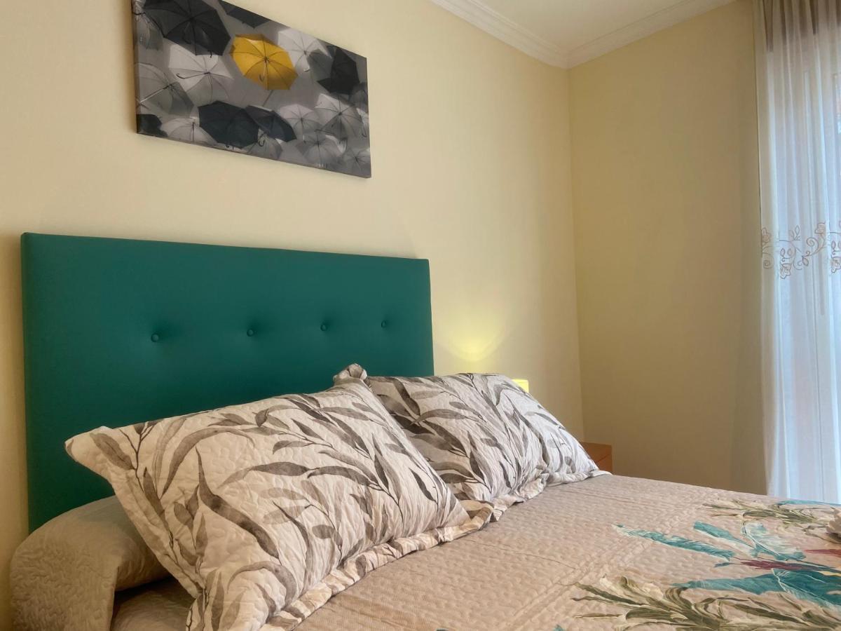 Apartamento Funcional Lalin-Centro ภายนอก รูปภาพ